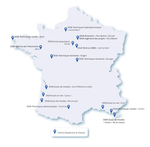 L'image présente l'implantation des différents centres d'expertises et d'essais de la DGA sur une carte de la France :  3 centres dans le sud-est, 4 dans le sud-ouest, 2 dans le centre, 2 en Bretagne, 1 dans le Nord, et 3 en région parisienne.